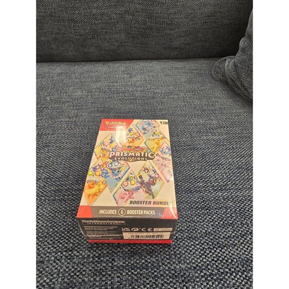 Pokemon TCG: Scarlet & Violet - Prismatic Evolutions Booster Bundle - Picture 2 of 7